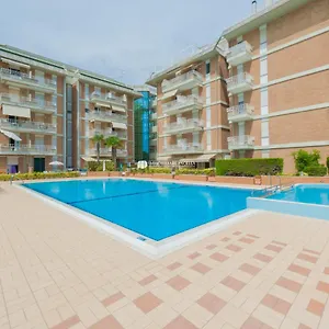 Puerto Del Sol Immobiliare Pacella Lido di Jesolo