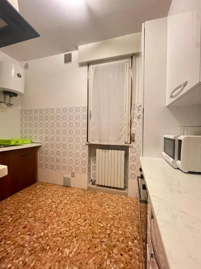 לידו די ג'סולו Residence Vela - Walterigato Apartments Solo Per Famiglie איטליה