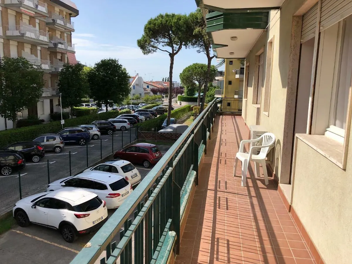 לידו די ג'סולו Residence Vela - Walterigato Apartments Solo Per Famiglie איטליה